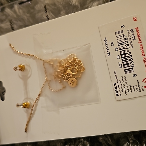 Lauren Conrad jewelry bundle 2 - Picture 3 of 4